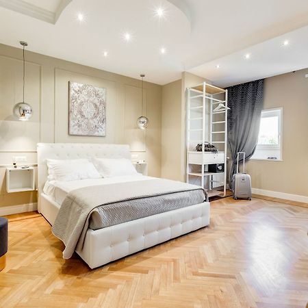 Mellini Palace Suites By Premium Suites Collection Rom Eksteriør billede